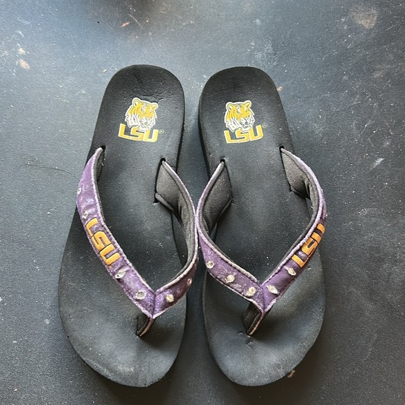 Kids Purple and Black Slippers - Picture 2 of 3